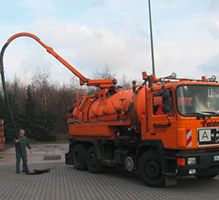 Lohnunternehmen - Containerdienst Feldmann GmbH